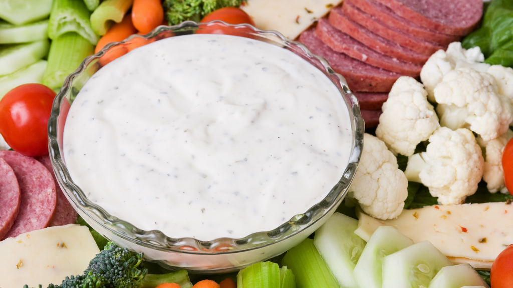 Easy Classic Ranch Dip